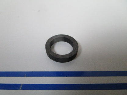 *NEW OEM* 0810 Volvo Penta Seal 418411