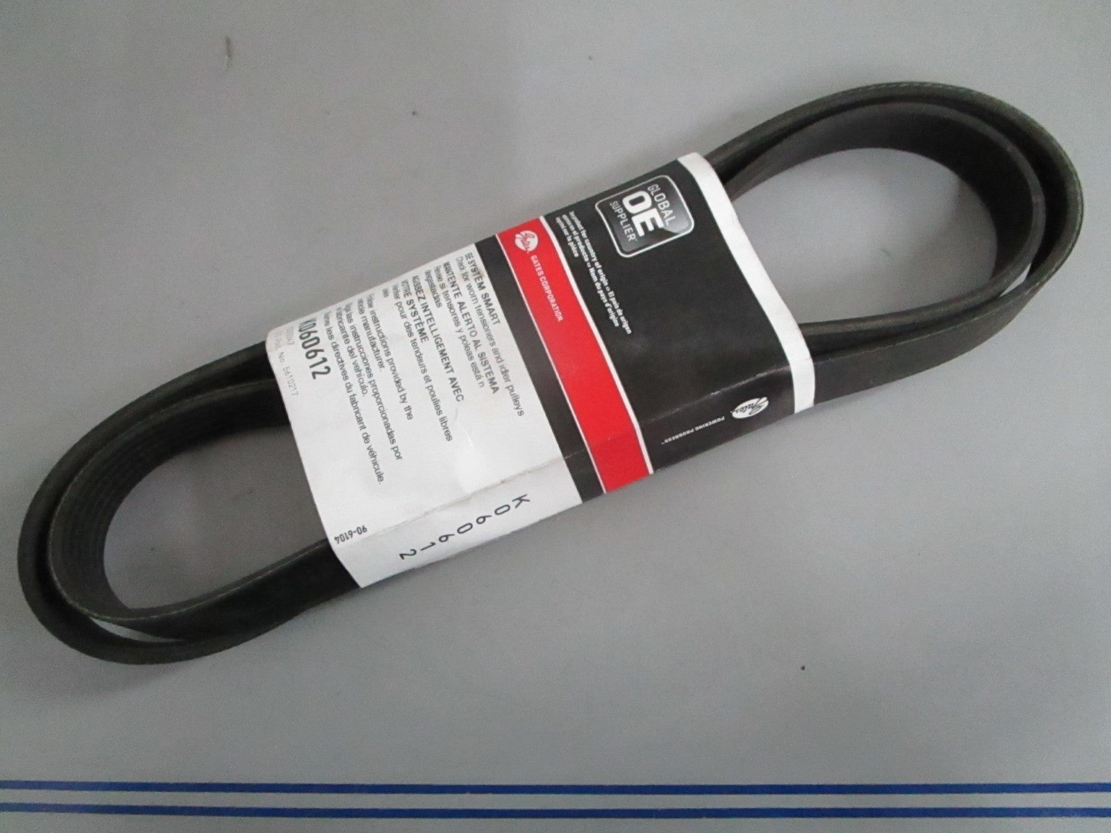 NEW K060612 Gates Century Series Micro-V Serpentine Belt 0820