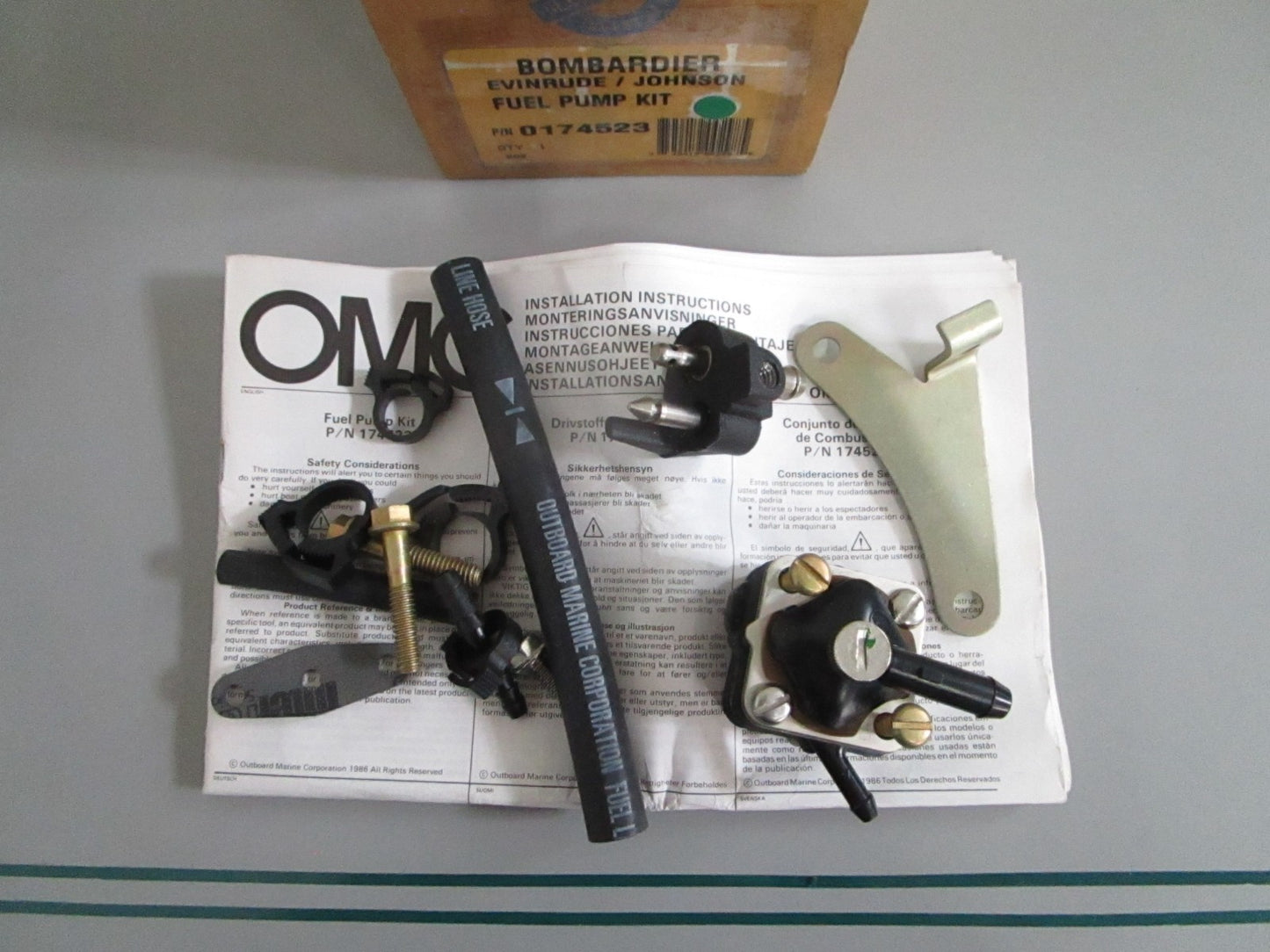 Evinrude Johnson OMC 0174523 Fuel Pump Kit Bombardier NOS NEW OEM 0820