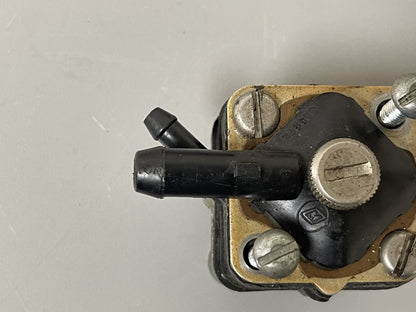 NEW OEM 386979 Johnson Evinrude Fuel Pump 0670