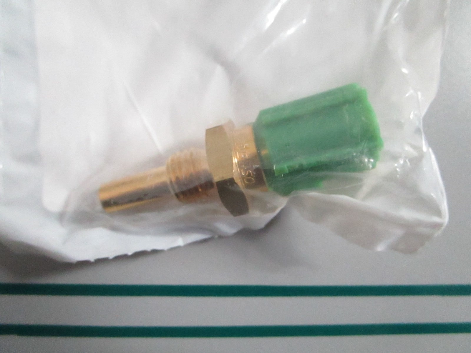 NEW OEM 420274040 Can-Am Temperature Sensor 0820