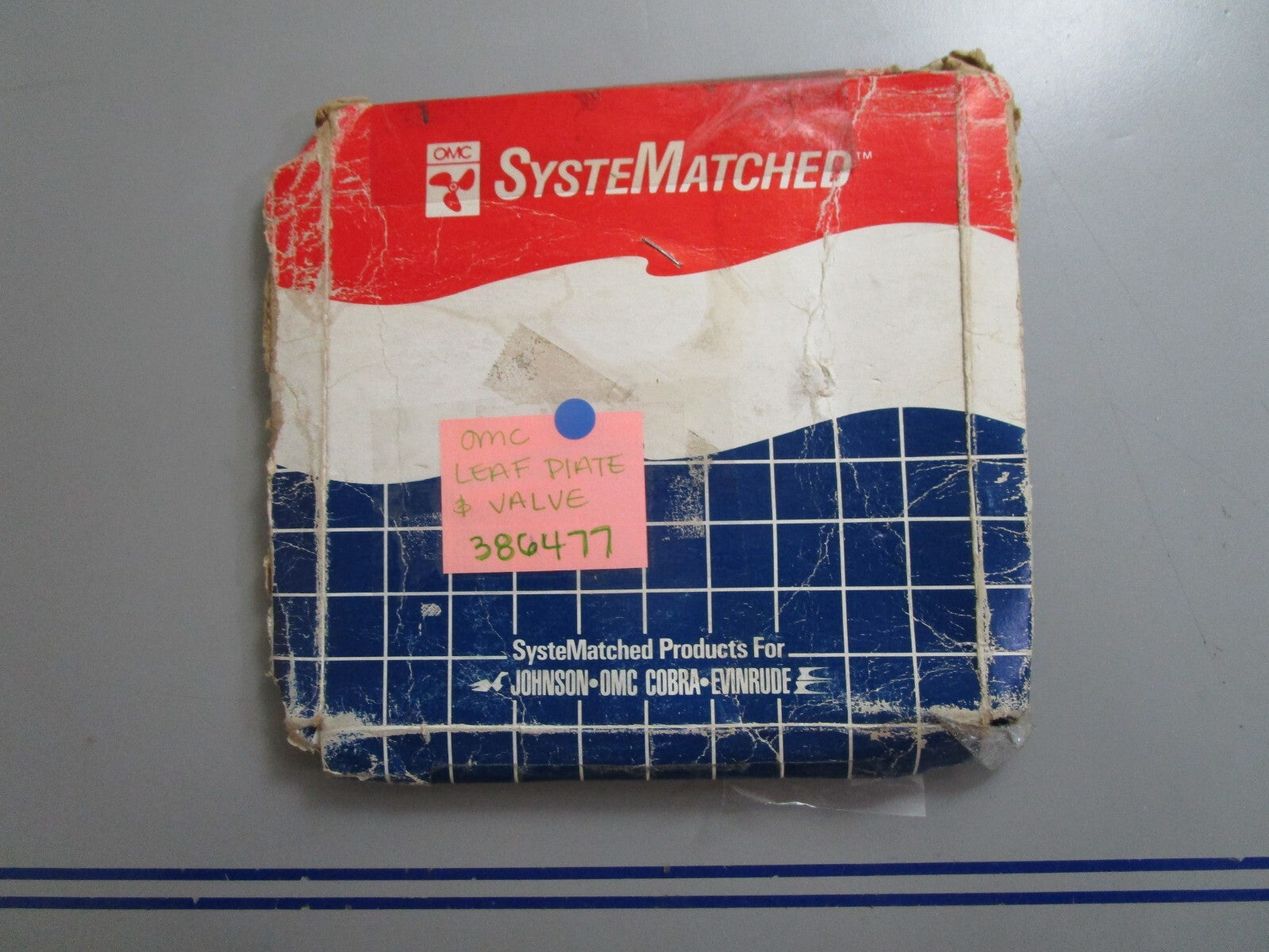 *NEW OEM* 0810 OMC Johnson Evinrude Leaf Plate & Valve 386477 0386477