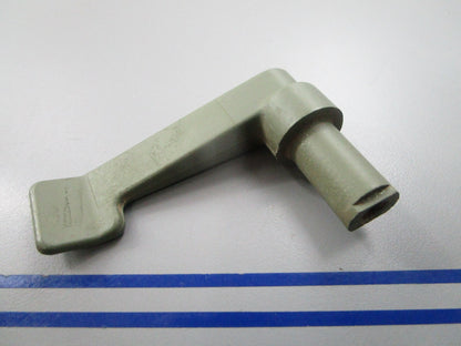 NEW OEM 312184 0312184 OMC Johnson Evinrude Latch Handle 0810