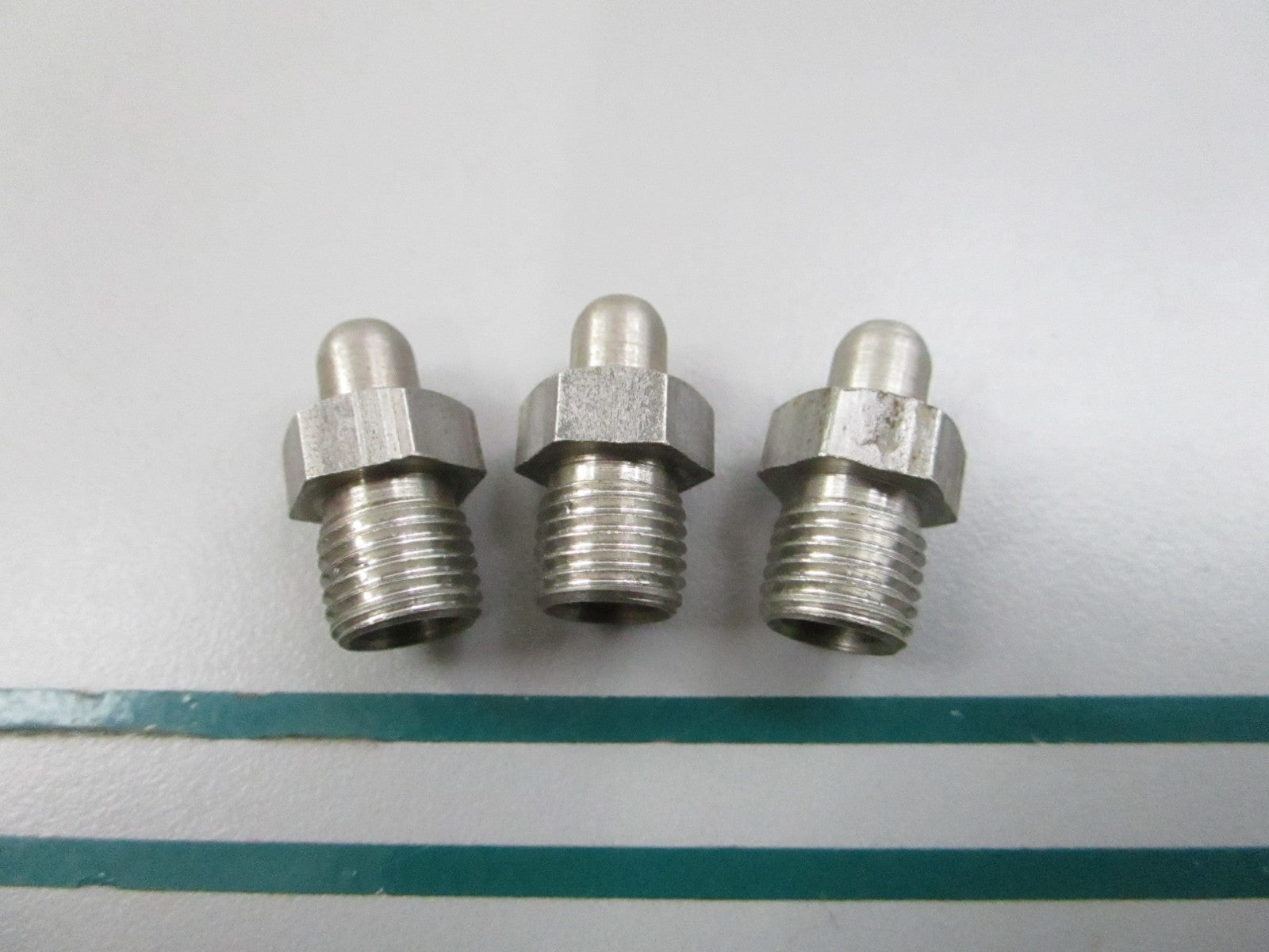 NEW OEM (LOT OF 3) 307457 0307457 OMC Johnson Evinrude Fitting 0810