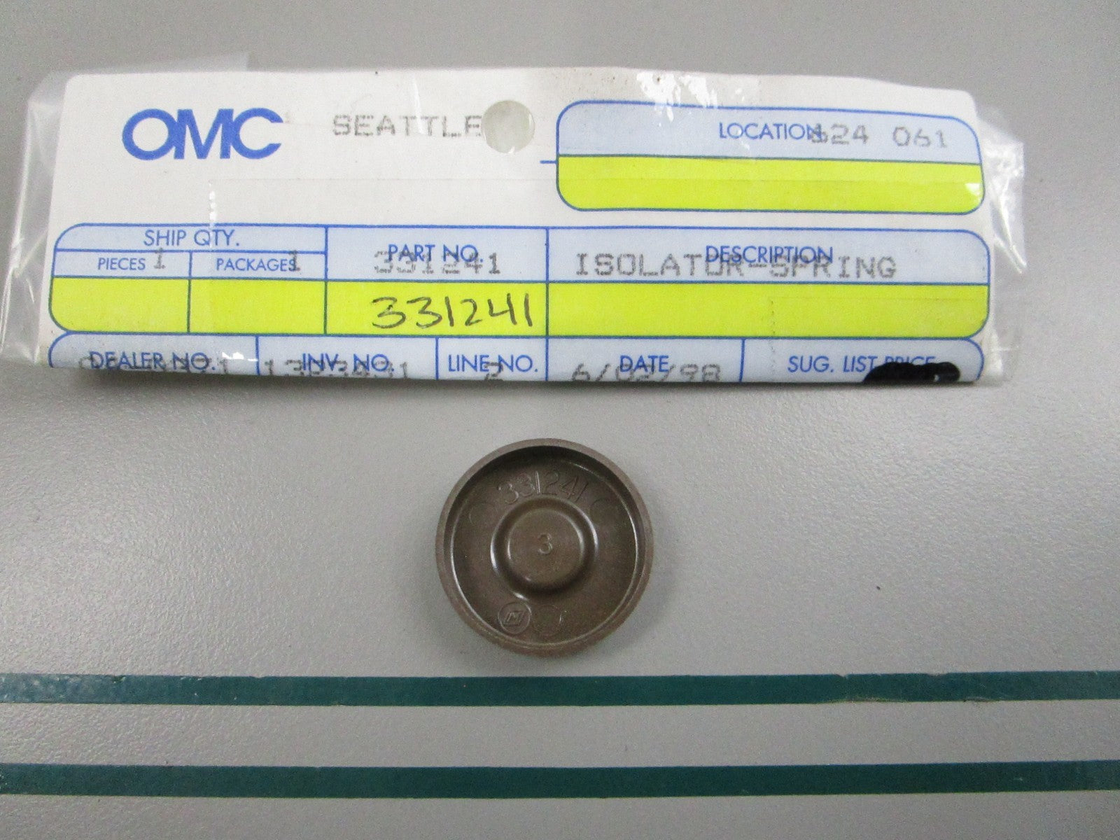 NEW OEM 331241 0331241 OMC Johnson Evinrude Isolator 0810