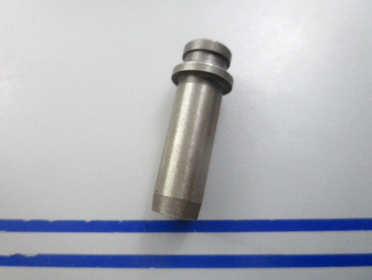 NEW OEM 185-2068 Onan Intake Valve Guide 0810