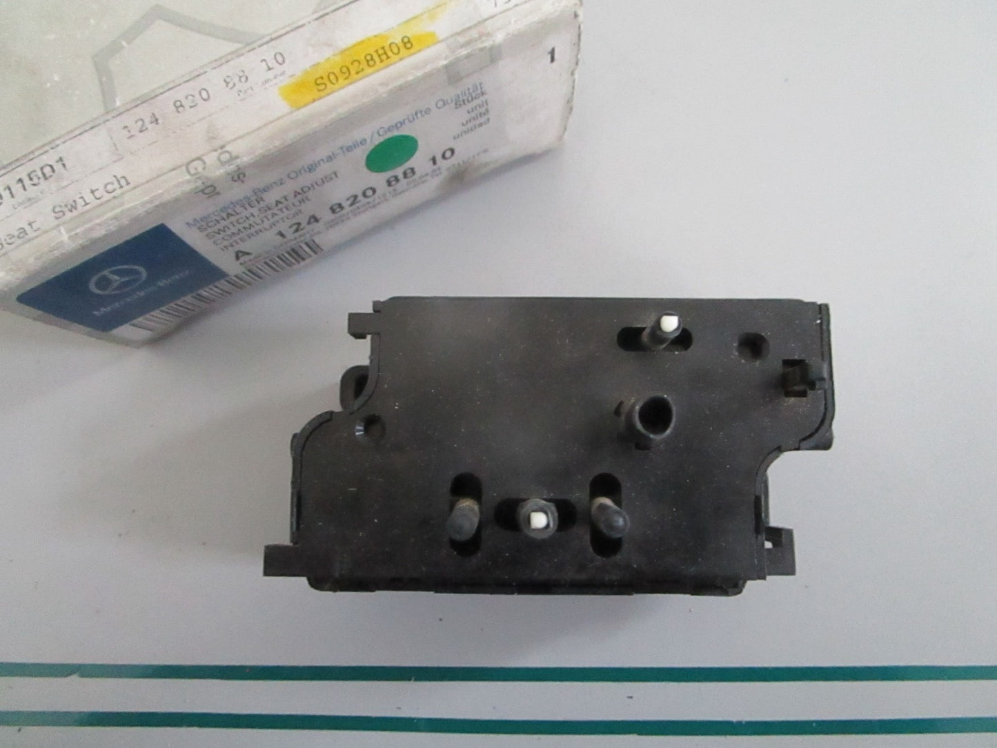 NEW OEM A1248208810 Mercedes-Benz Seat Adjustment Switch 0820