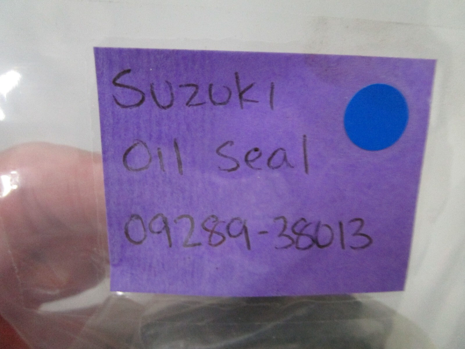 *NEW OEM* 0770 Suzuki Oil Seal 09289-38013
