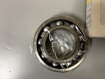 *NEW OEM* 0670 OMC Johnson Evinrude Bearing 5034137