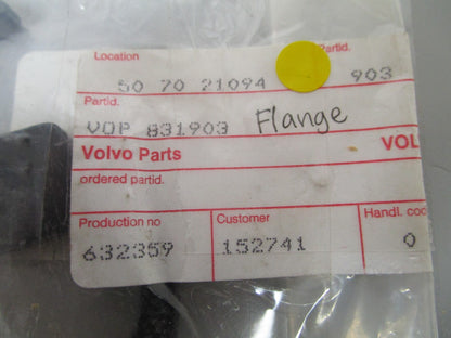 *NEW OEM* 0720 Volvo Penta Flange 831903