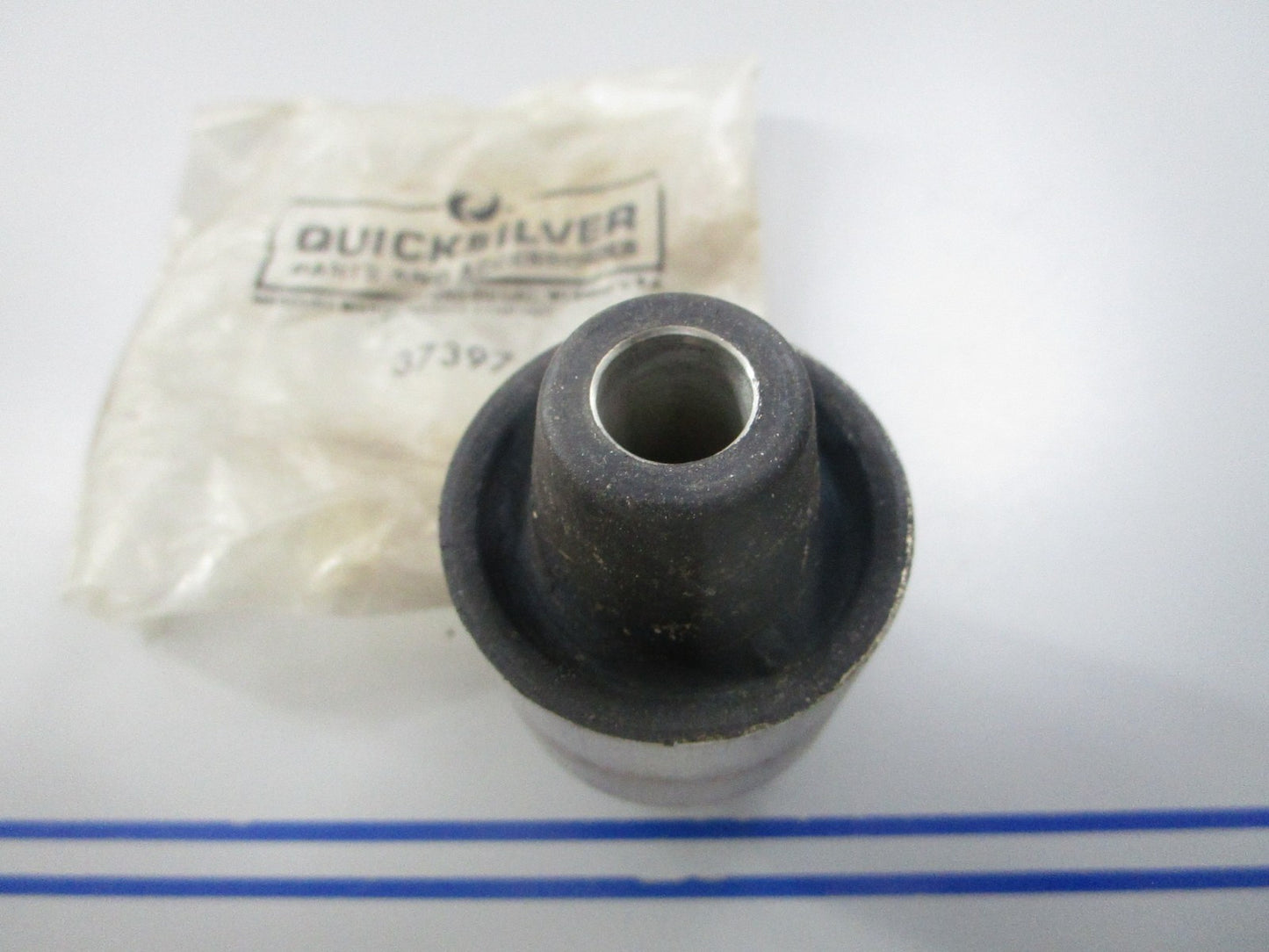 NEW OEM 37397 Mercury Quicksilver Motor Mount 0810
