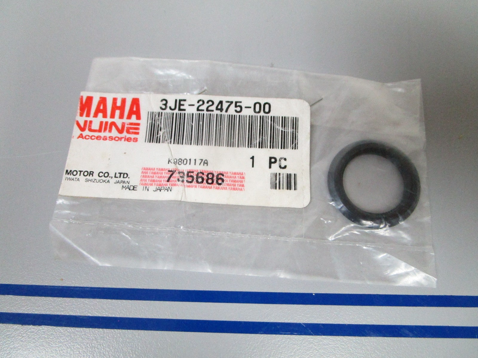 NEW OEM 3JE-22475-00-00 Yamaha Dust Seal 0720