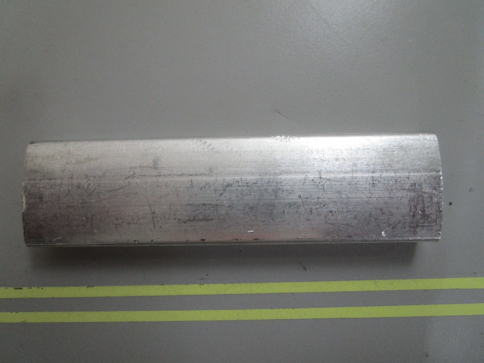 *NEW OEM* 0810 Volvo Penta Anode 3852970