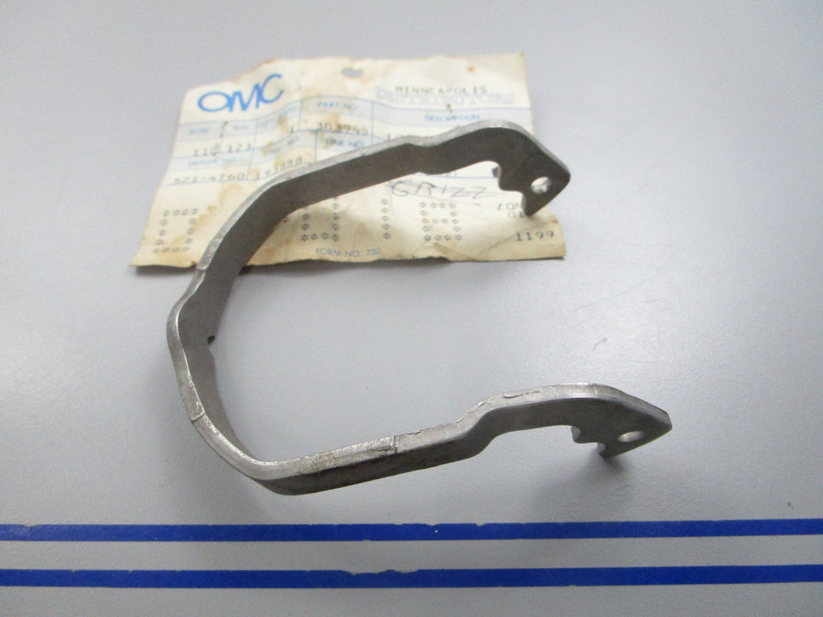 NEW OEM 303948 0303948 OMC Johnson Evinrude Reverse Locking Lever 0810
