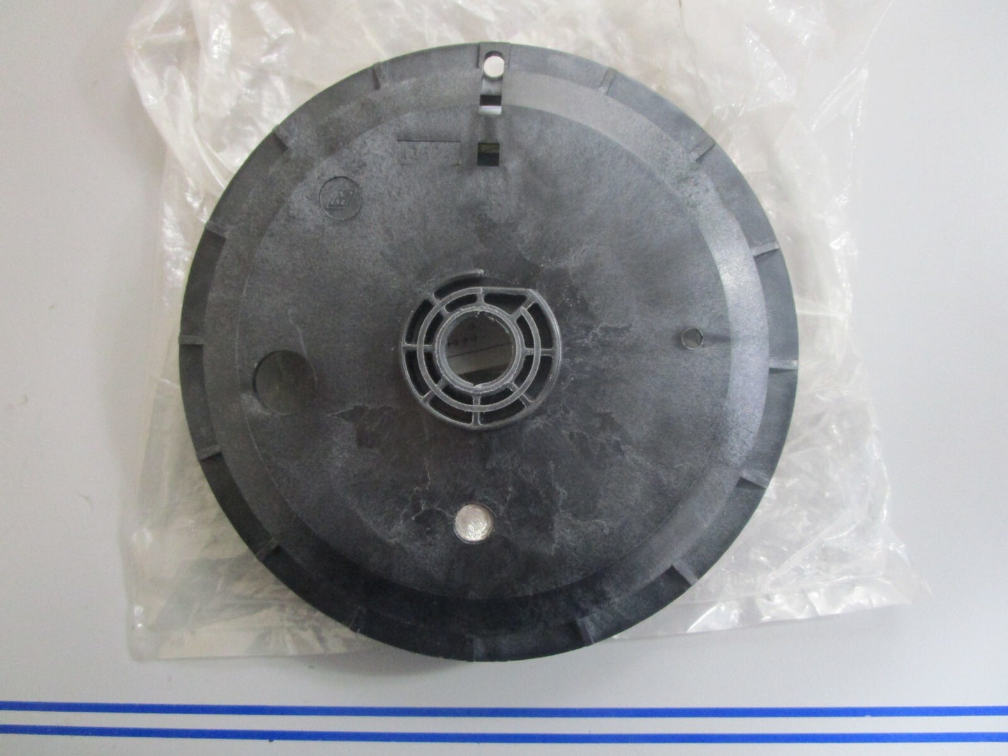 *NEW OEM* 0820 OMC Johnson Evinrude Pulley & Pin 435741 0435741