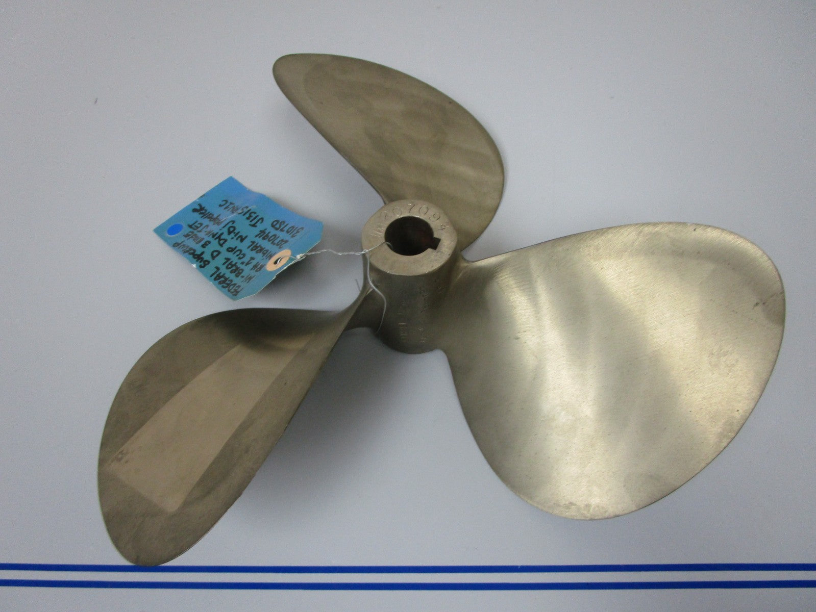 *NEW OEM* 0720 Dyna-jet Cupped Nibral 3 Blade 13x 15 RH  1" SAE Propeller 207094