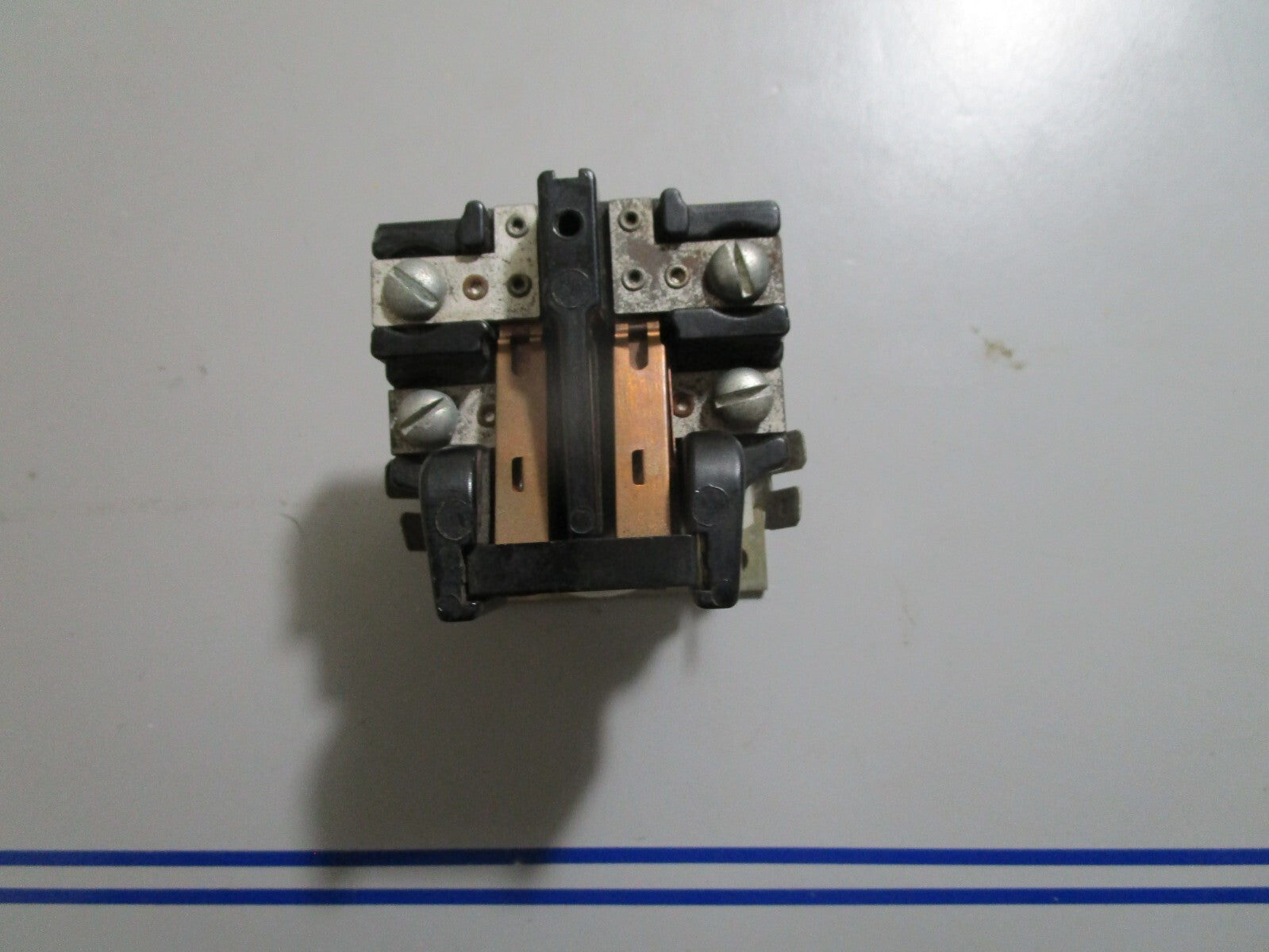 *NEW* 0810 General Electric Contactor 3ARR28U4 6X574