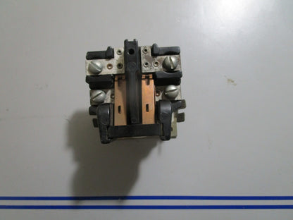 *NEW* 0810 General Electric Contactor 3ARR28U4 6X574