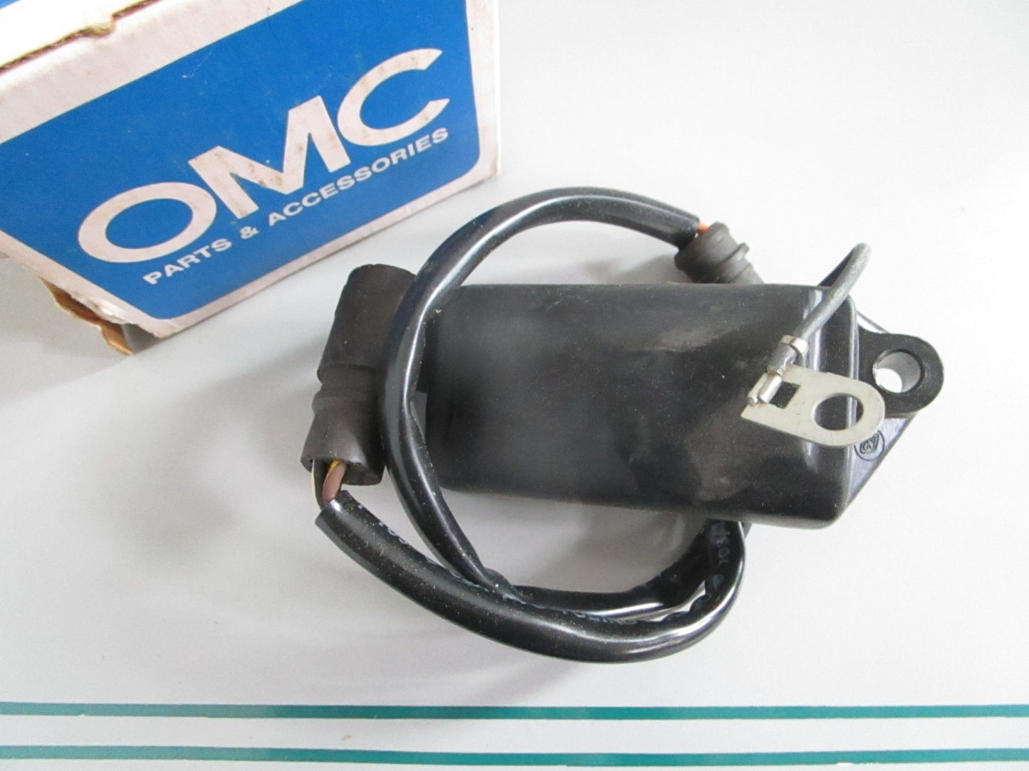 NEW OEM 582901 0582901 OMC Johnson Evinrude Power Pack 0820