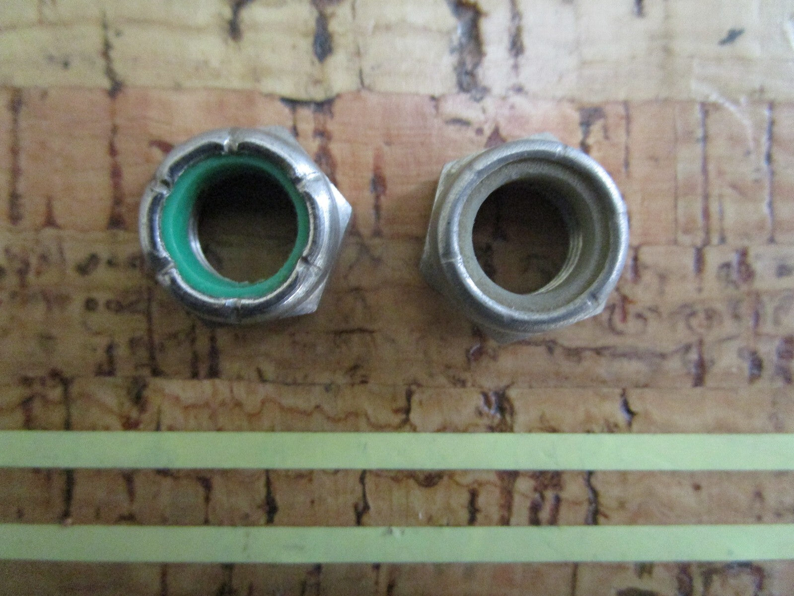 *NEW OEM* (LOT OF 2) 0810 OMC Johnson Evinrude Lock Nut 315077 0315077