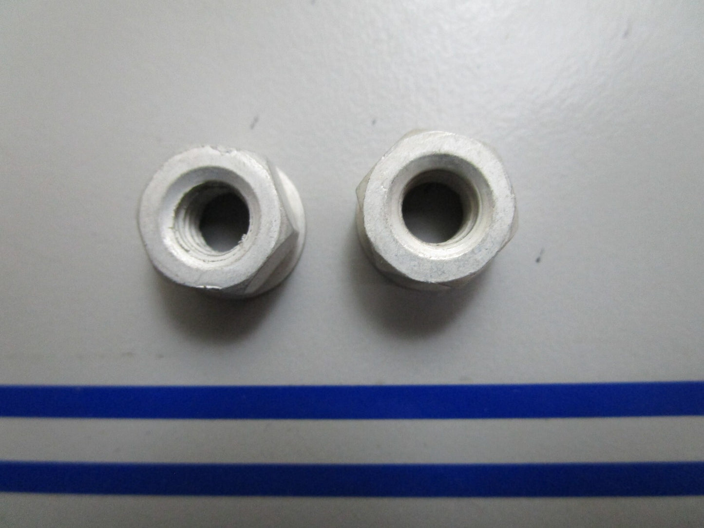 *NEW OEM* (LOT OF 2) 0720 OMC Johnson Evinrude Nut 313022 0313022
