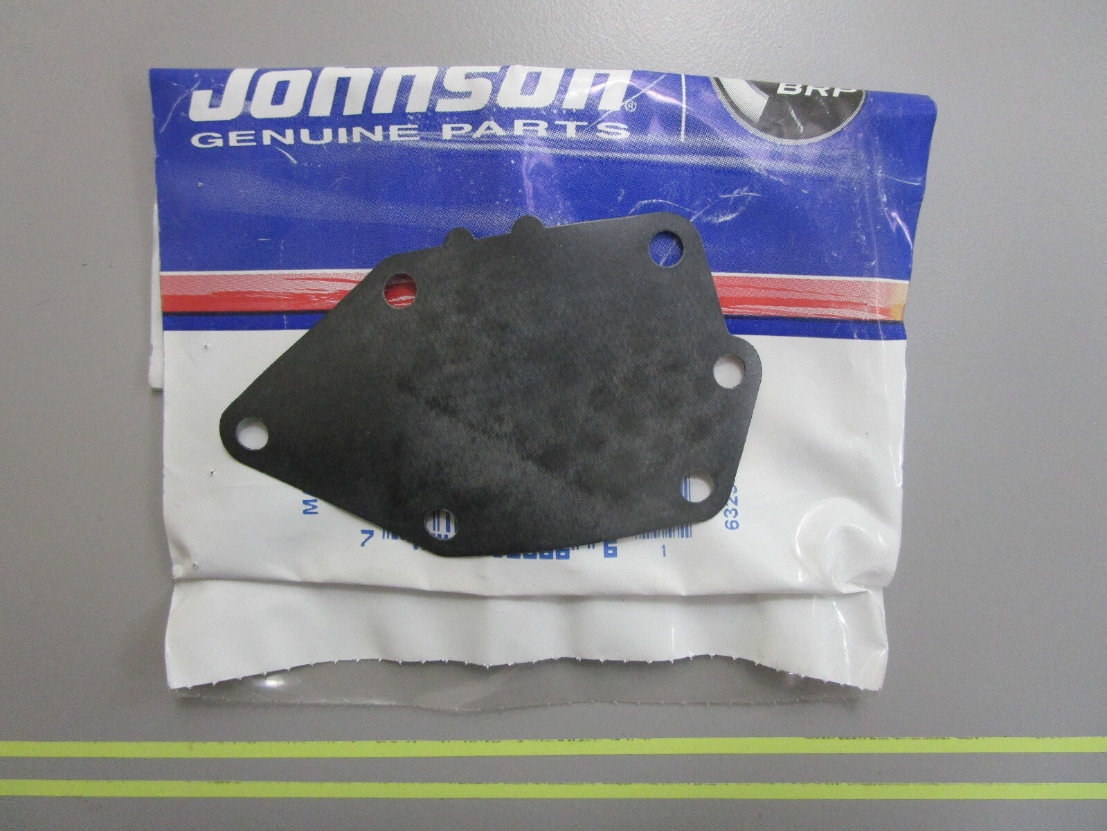 *NEW OEM* 0810 OMC Johnson Evinrude Diaphragm 332678 0332678