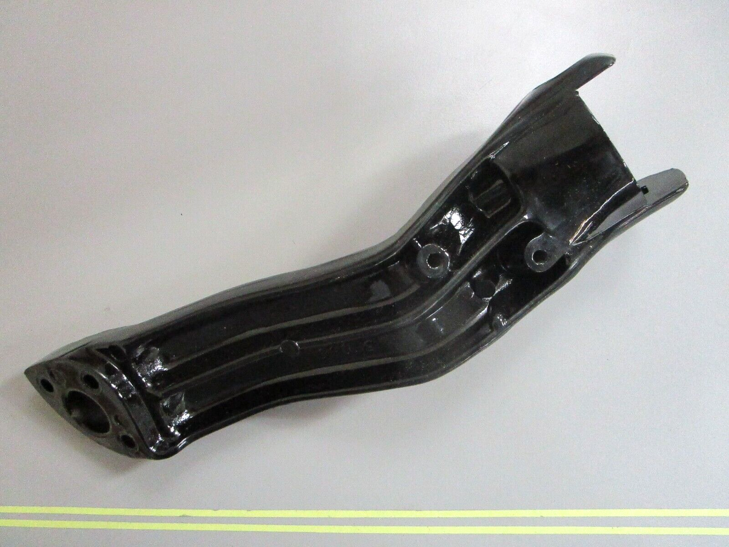 *NEW OEM* 0750 Mercury Quicksilver BRACKET 39056