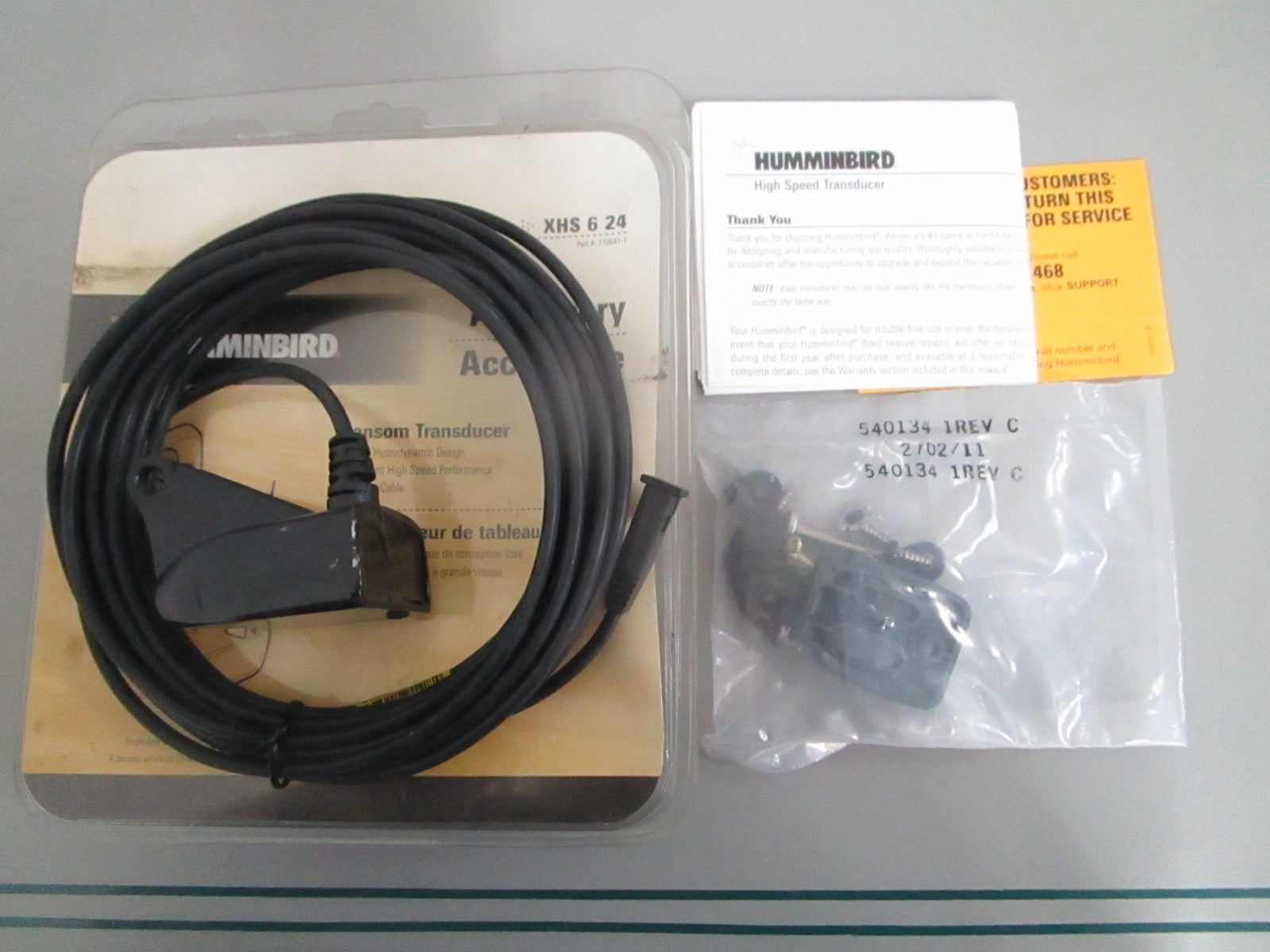 NEW OEM AF25308 Fleetguard Air Filter 0820