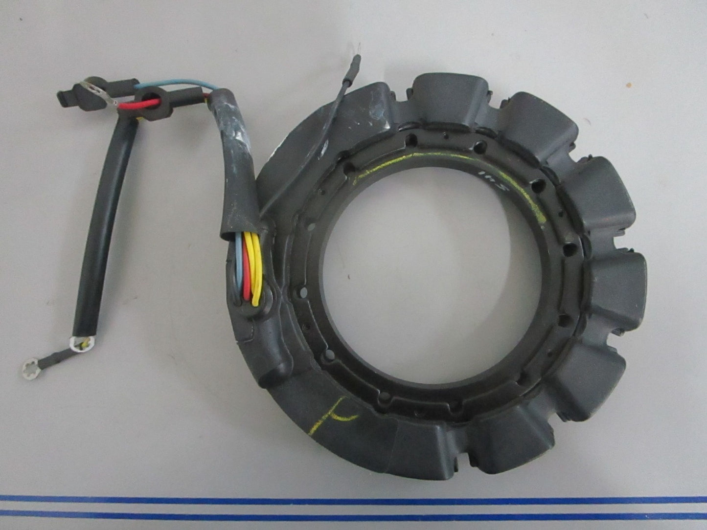 *NEW OEM* 0820 Mercury Quicksilver Stator 398-5704A4