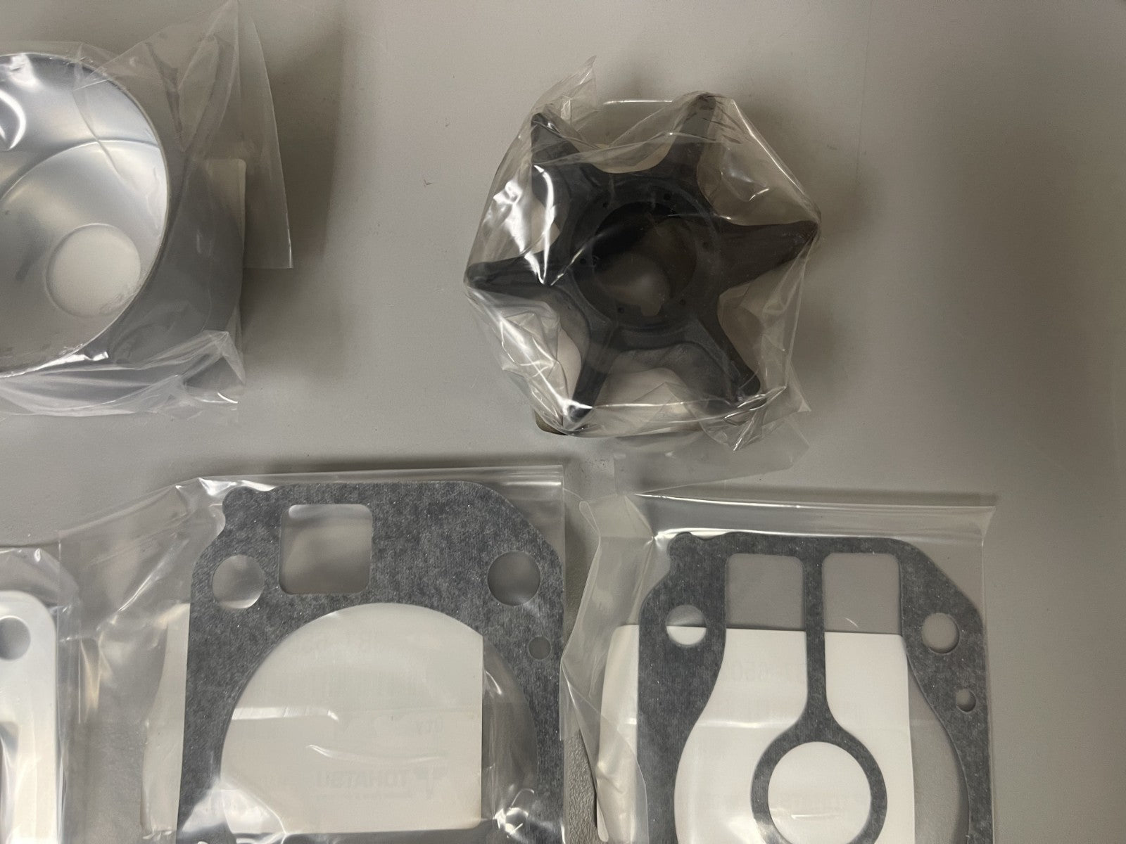 NEW OEM 3F3-65231-2 Nissan Tohatsu Water Pump Kit 0670