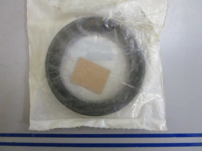 *NEW OEM* 0820 Bobcat Seal 6665755