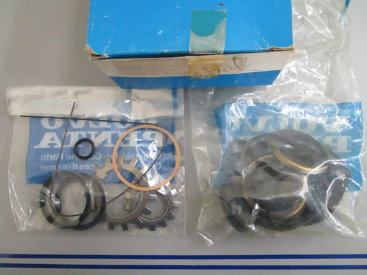 *NEW OEM* 0820 Volvo Penta Seal Kit 875192