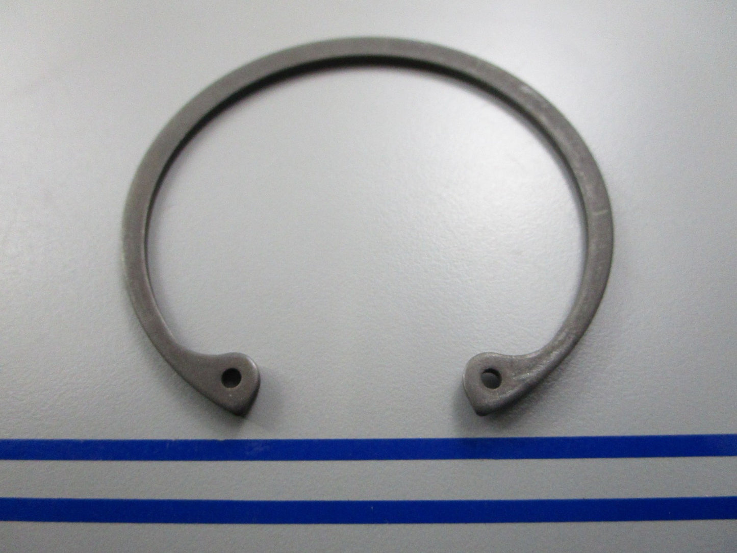 *NEW OEM* 0810 OMC Johnson Evinrude Snap Ring 307080 0307080