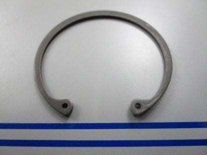 *NEW OEM* 0810 OMC Johnson Evinrude Snap Ring 307080 0307080