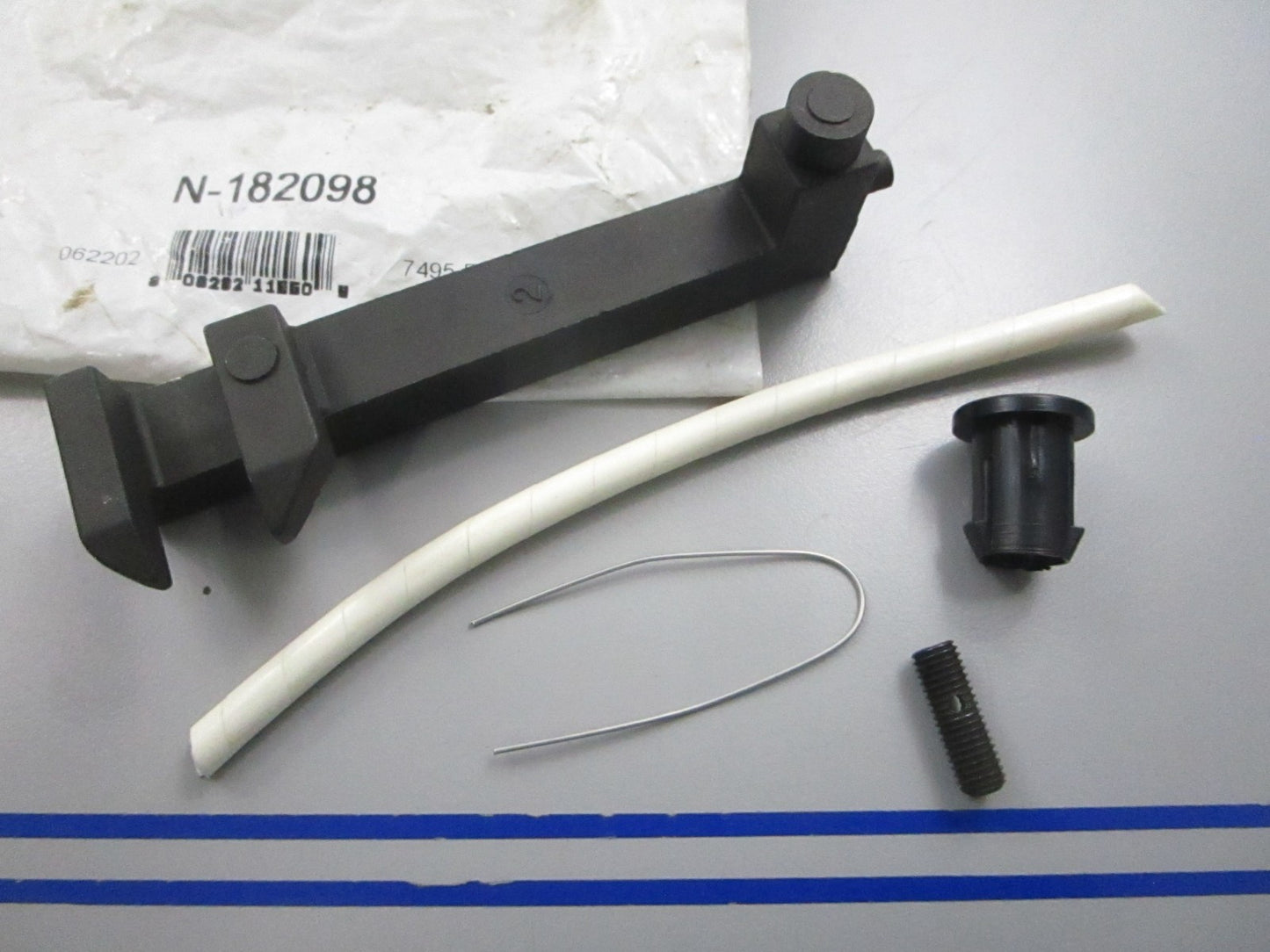 NEW N-182098 Sierra Shift Cable Connector 0810