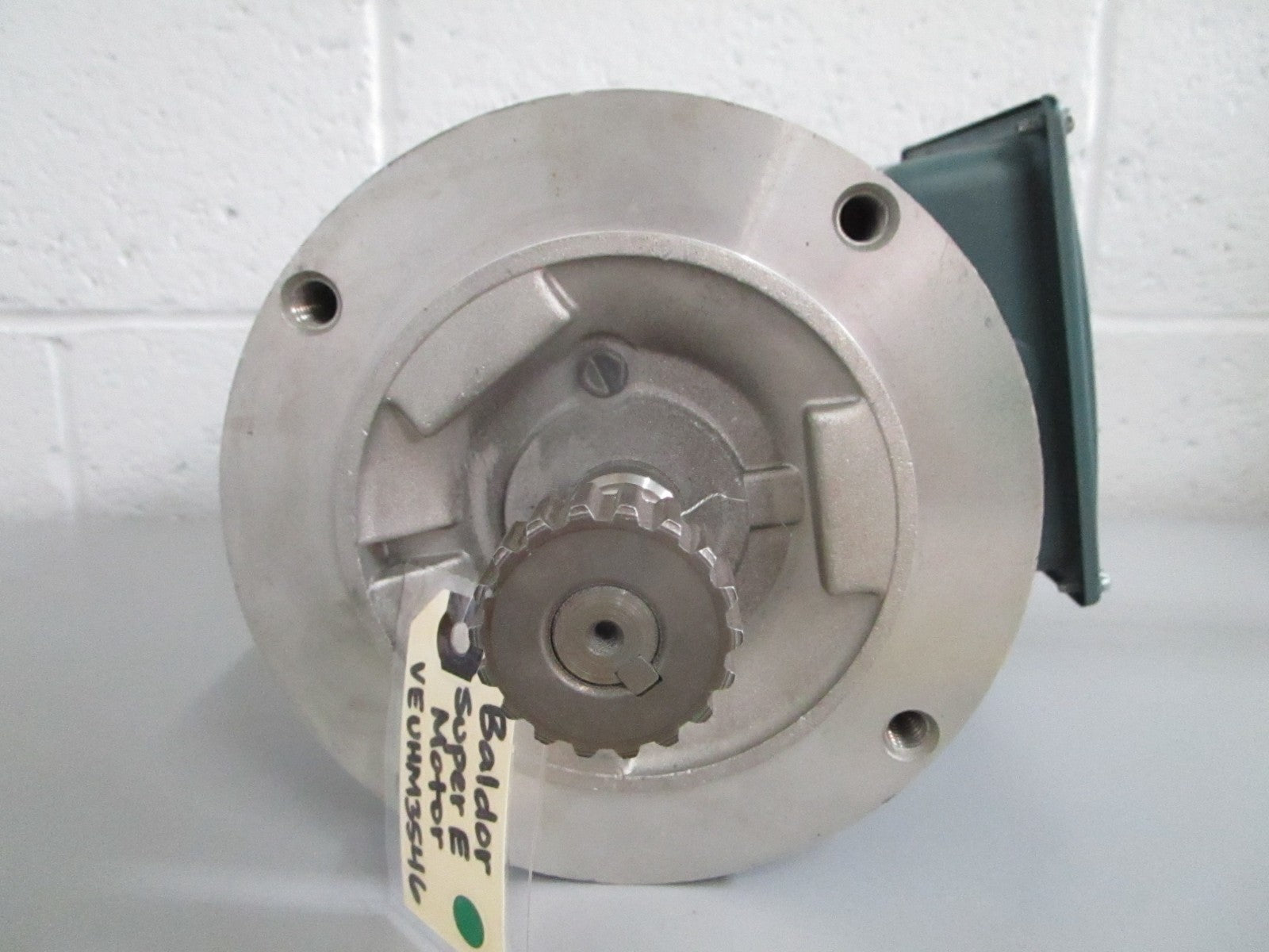 Baldor Super-E VEUHM3546 1HP 1760RPM 3PH 460V TEFC 56C Motor NOS NEW OEM 0820