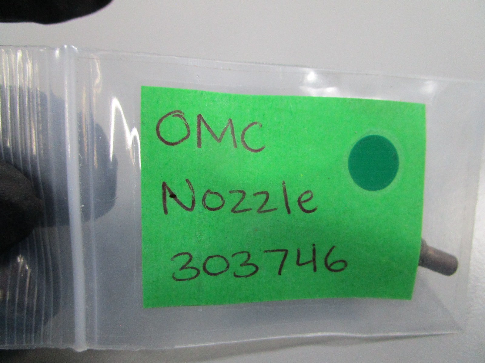 NEW OEM 303746 0303746 OMC Johnson Evinrude Nozzle 0810