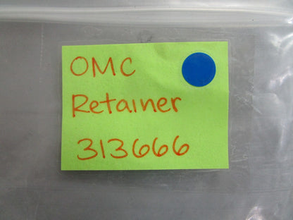 *NEW OEM* 0820 OMC Johnson Evinrude Retainer 313666 0313666