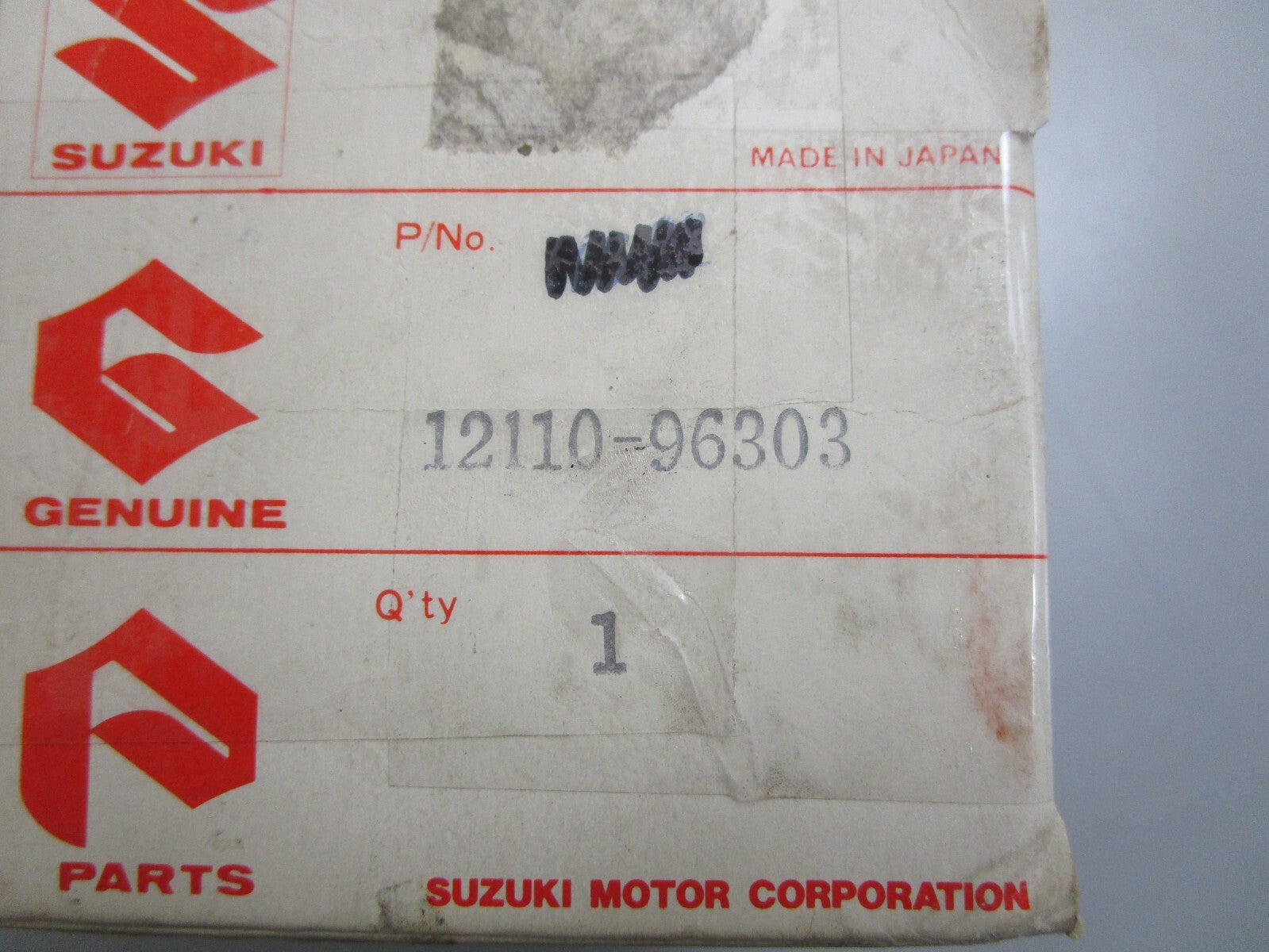 *NEW OEM* 0820 Suzuki Piston 12110-96303