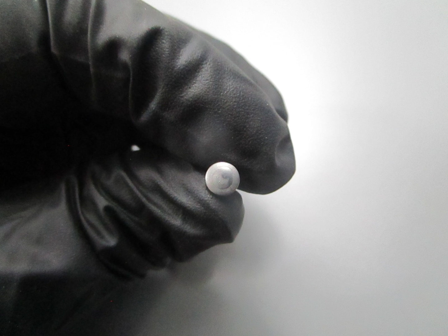 *NEW OEM* 0810 Harley Davidson Rivet 90965-63