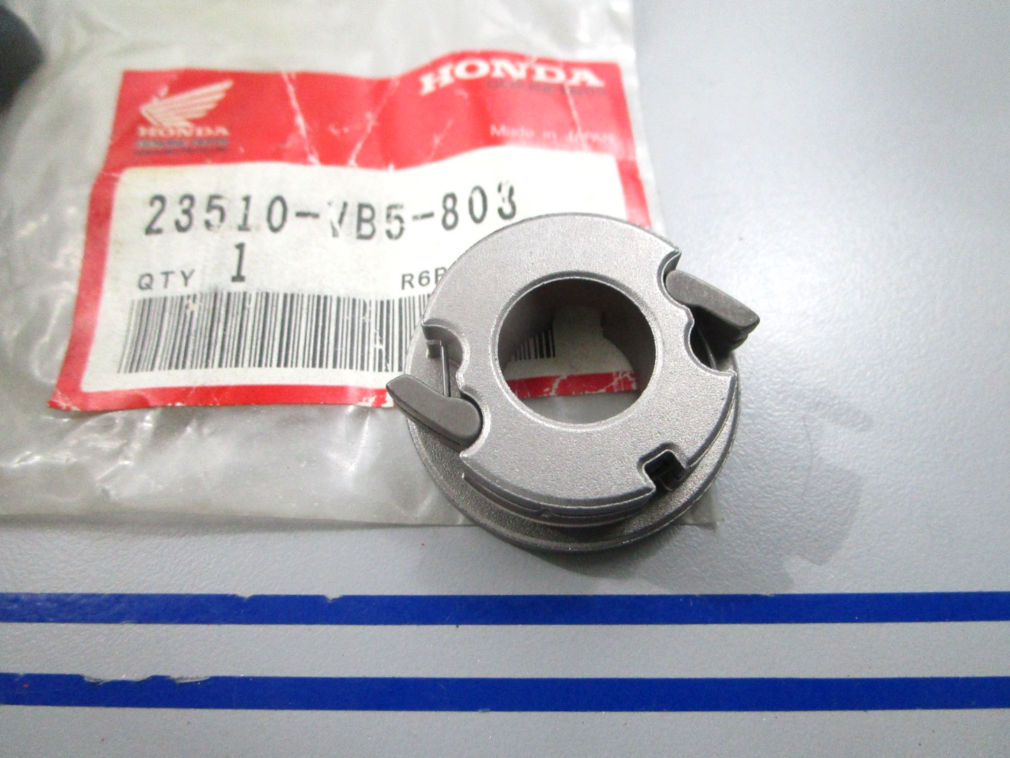 *NEW OEM* 0810 Honda Right Ratchet Holder 23510-VB5-803