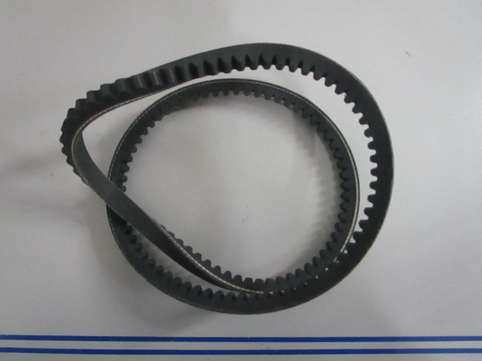NEW OEM 966903 Volvo Penta V-Belt 0820