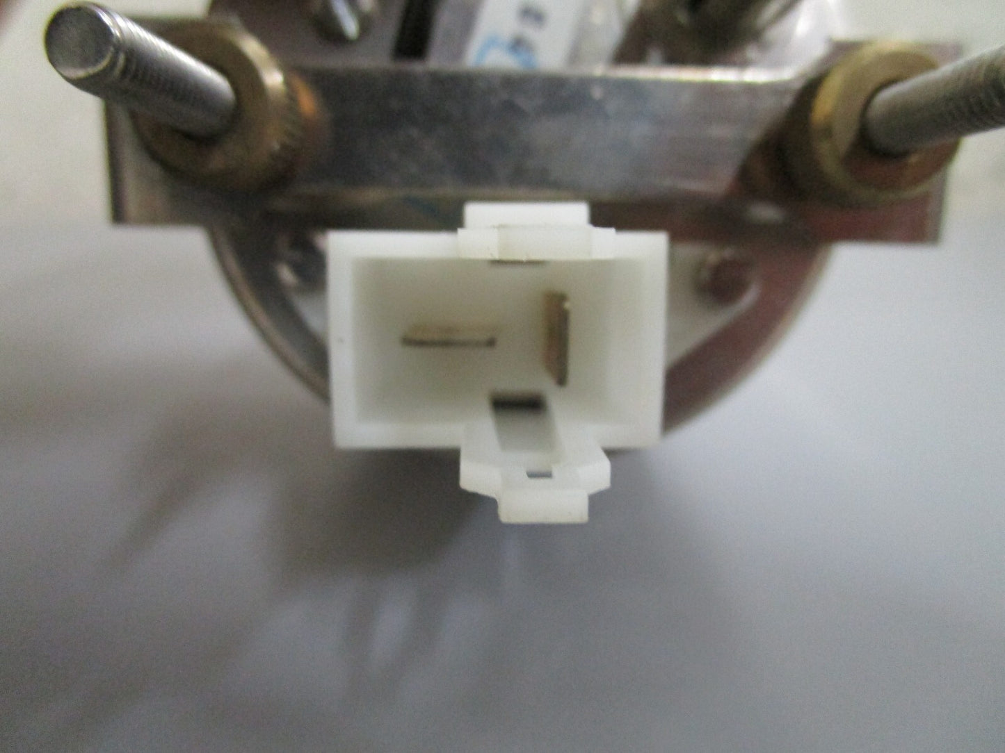 *NEW OEM* 0820 Volvo Penta Hour Meter 845479