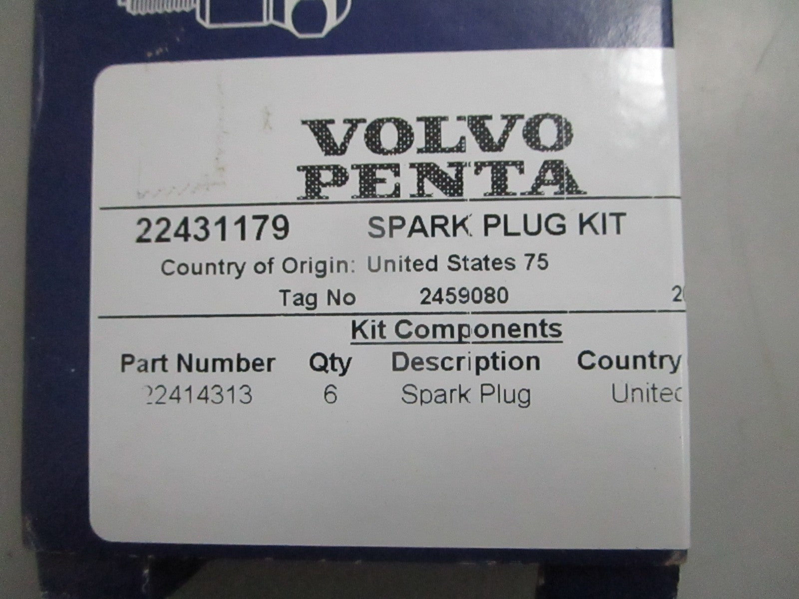 *NEW OEM* 0820 Volvo Penta 6 Spark Plug Kit 22431179