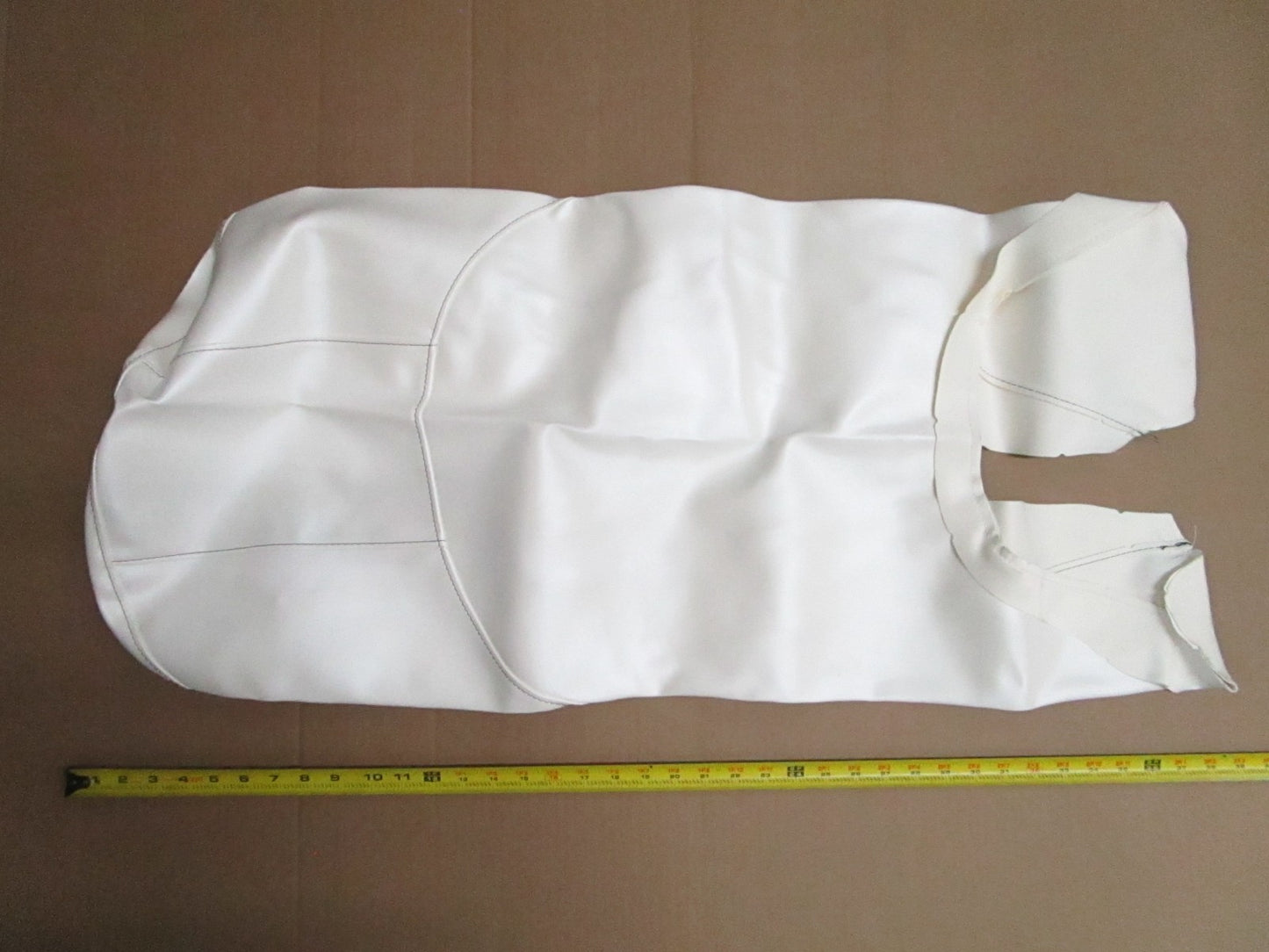 NEW OEM F2X-U371B-50-00 Yamaha Seat Cover 0820