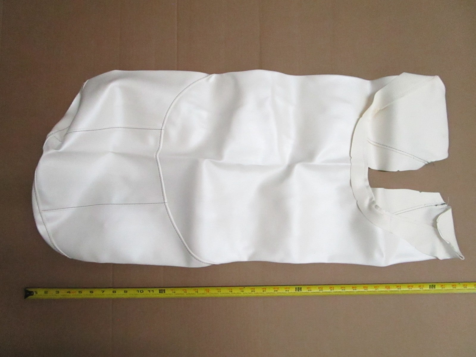 NEW OEM F2X-U371B-50-00 Yamaha Seat Cover 0820