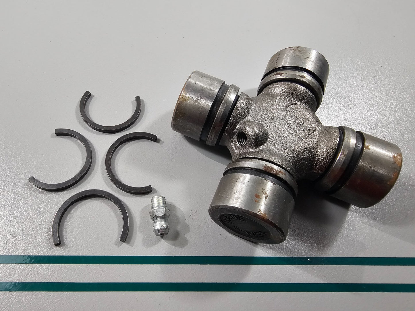 NEW 802 Rep: 41431 75832A2 508903 915717 3850812 Aqua Power Universal Joint 0810
