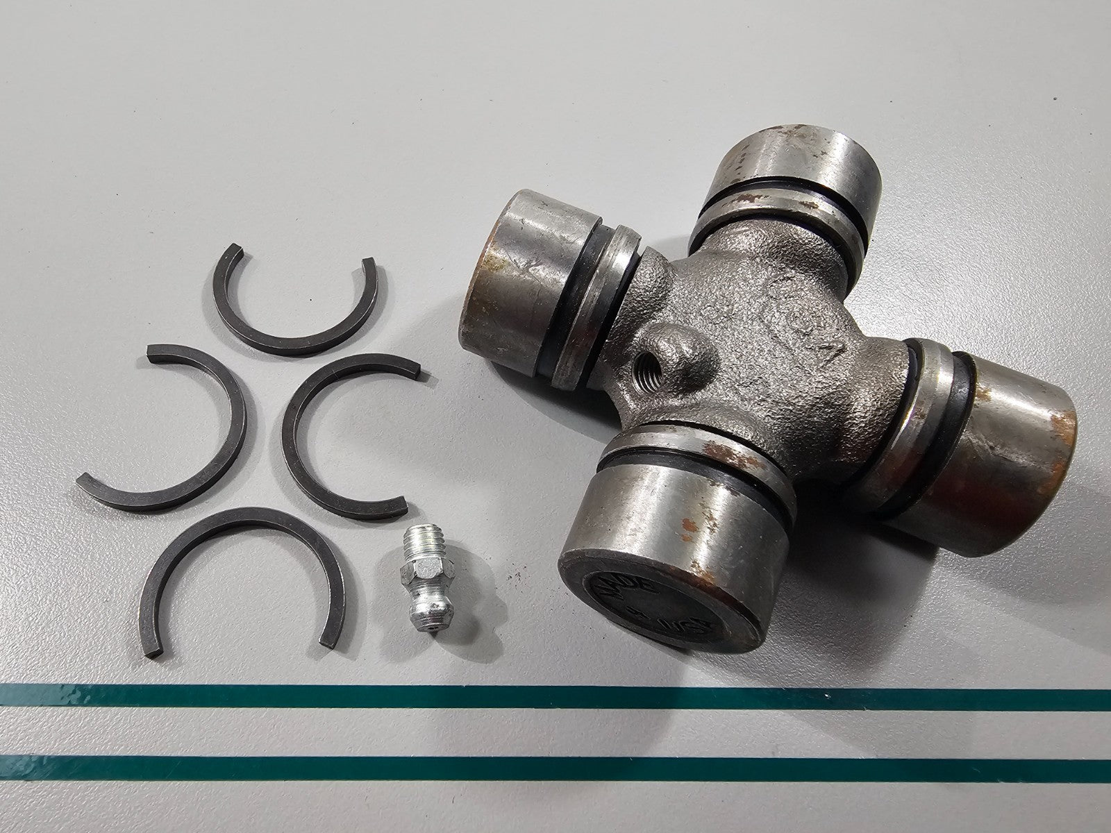 NEW 802 Rep: 41431 75832A2 508903 915717 3850812 Aqua Power Universal Joint 0810