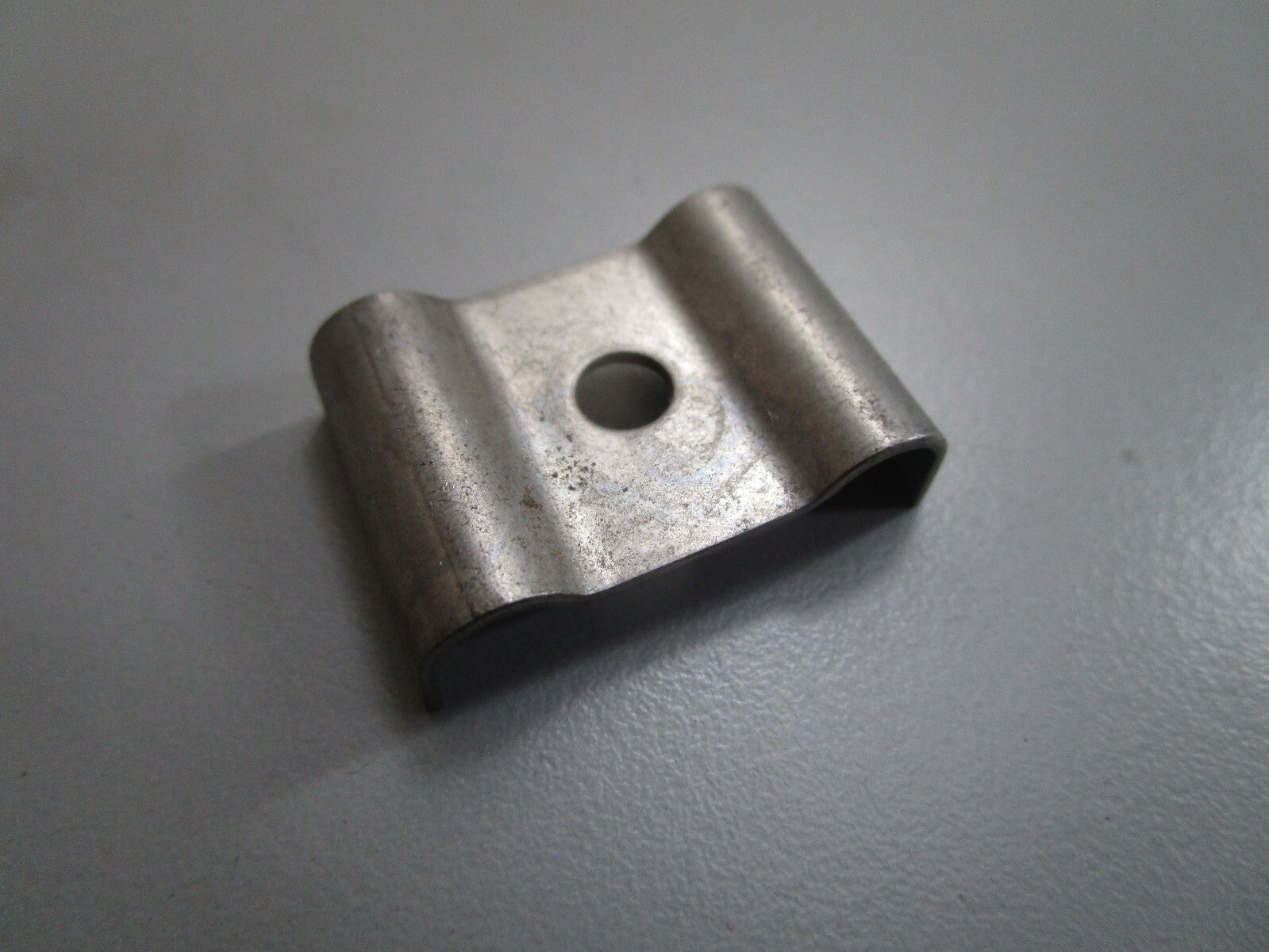 *NEW OEM* (LOT OF 4) 0820 OMC Johnson Evinrude Cable Clamp 308078 0308078