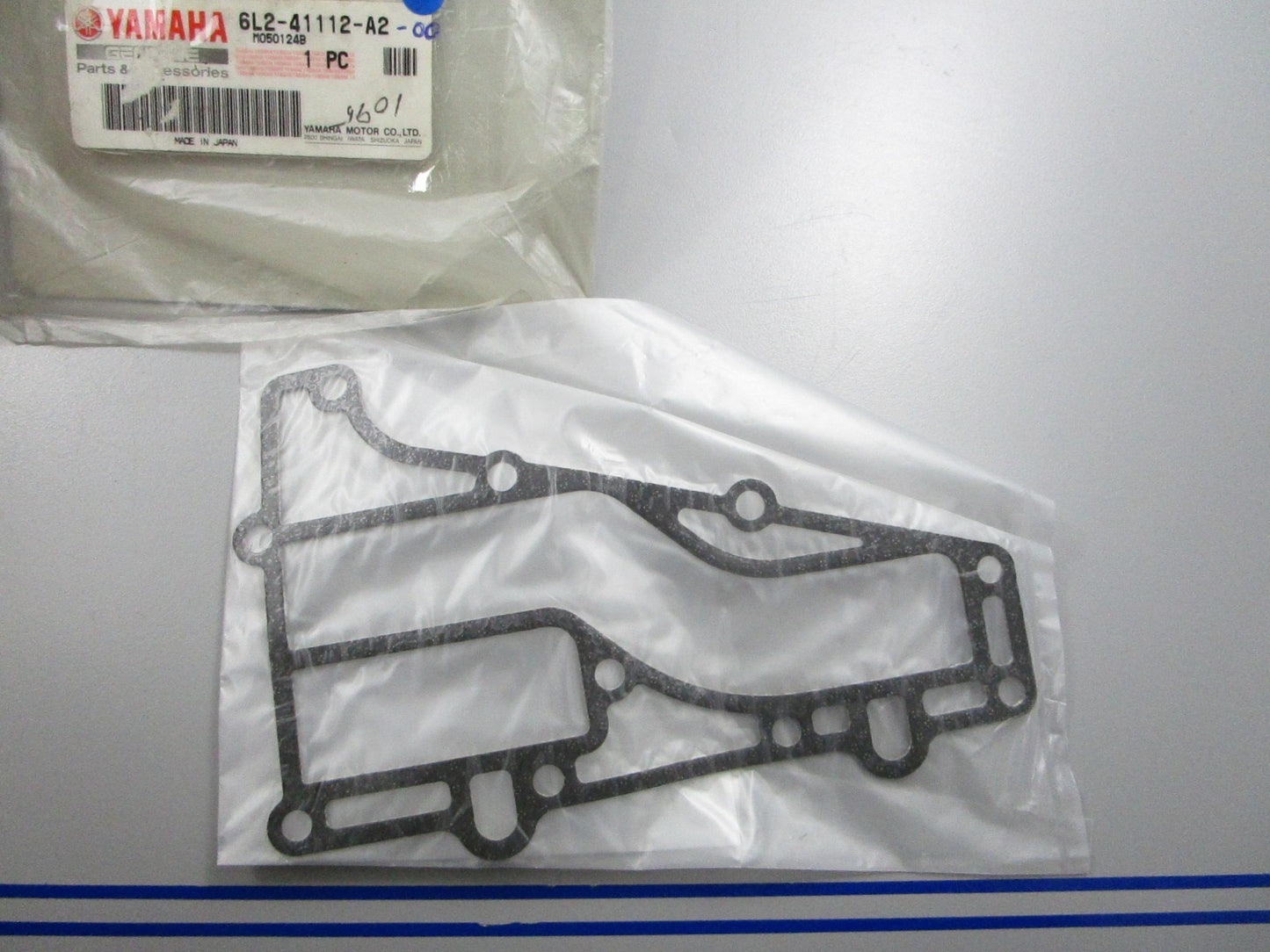*NEW OEM* 0810 Yamaha Exhaust Gasket 6L2-41112-A2-00